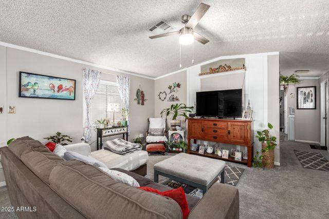 6942 W OLIVE Avenue 20, Peoria, AZ 85345