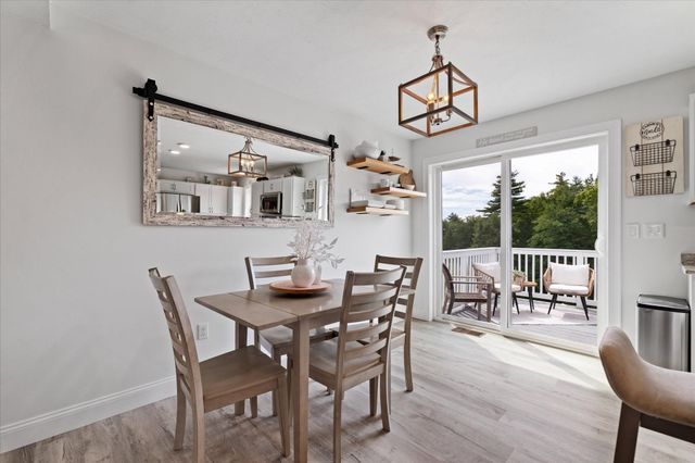 19 Lighthouse Ln, Westminster, MA 01473