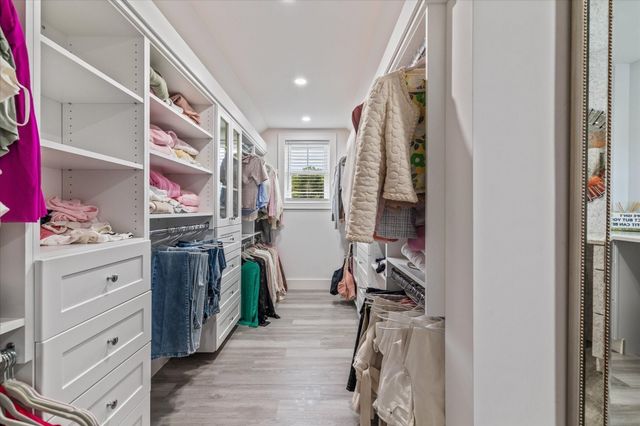 19 Lighthouse Ln, Westminster, MA 01473