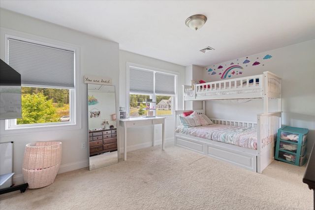 19 Lighthouse Ln, Westminster, MA 01473