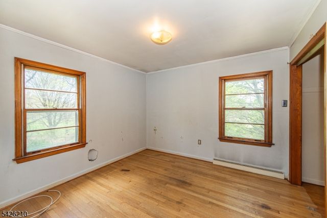 211 Clove Rd, Montague Twp., NJ 07827