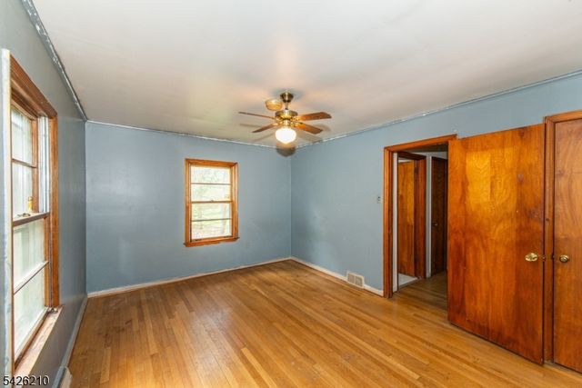 211 Clove Rd, Montague Twp., NJ 07827