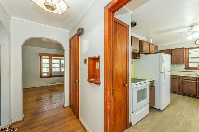 211 Clove Rd, Montague Twp., NJ 07827