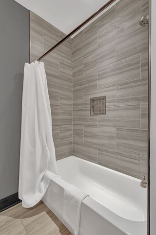 64 Fern Ave Unit 13, Nashville, TN 37207