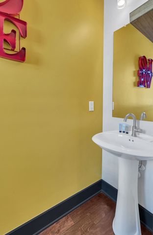 64 Fern Ave Unit 13, Nashville, TN 37207