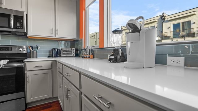 64 Fern Ave Unit 13, Nashville, TN 37207