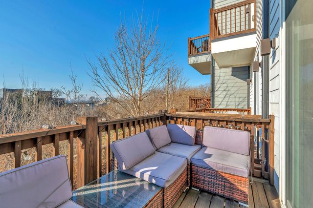 64 Fern Ave Unit 13, Nashville, TN 37207