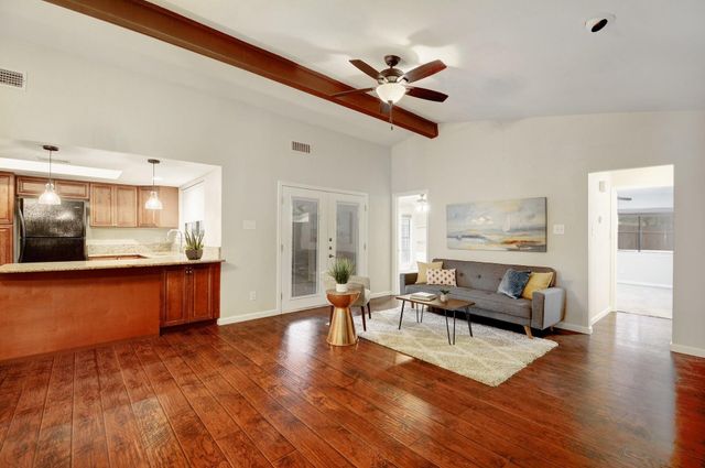 8504 Mesa DR A, Austin, TX 78759