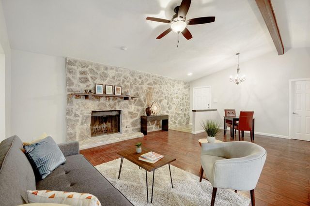 8504 Mesa DR A, Austin, TX 78759