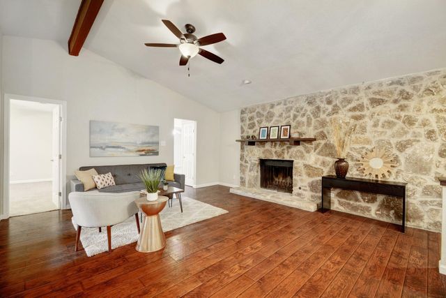 8504 Mesa DR A, Austin, TX 78759