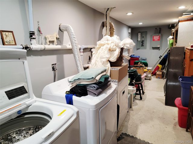 107 Oscawana Lake Road, Putnam Valley, NY 10579