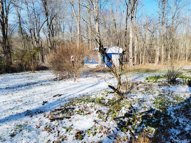 107 Oscawana Lake Road, Putnam Valley, NY 10579