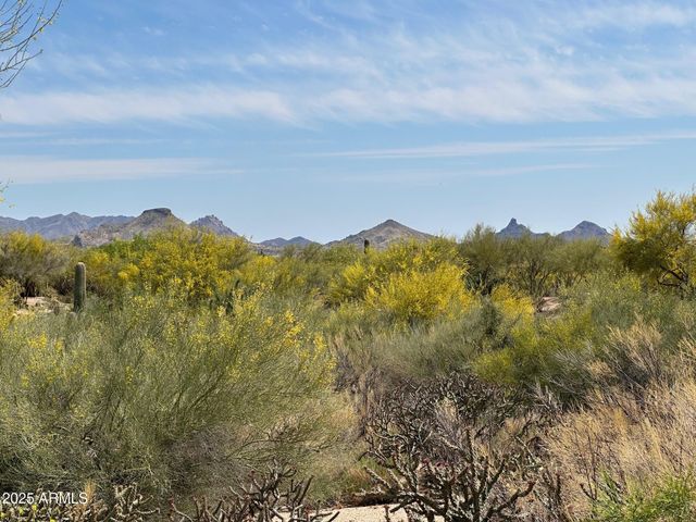 37353 N 105TH Place 81, Scottsdale, AZ 85262