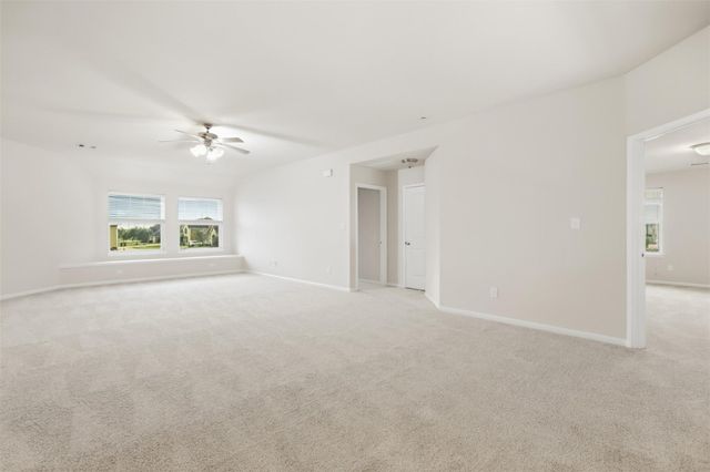 4002 Broadmoor Drive, Mont Belvieu, TX 77523