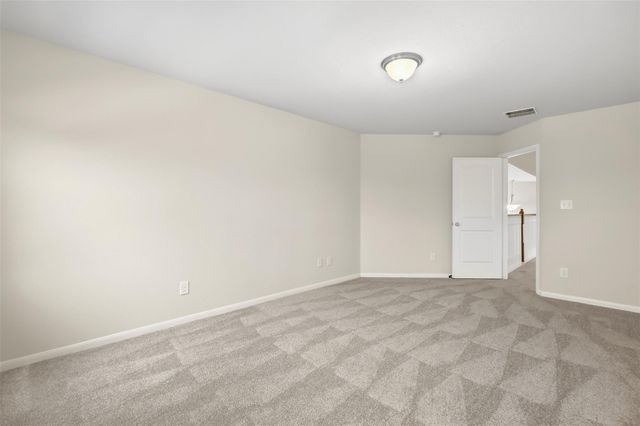 4002 Broadmoor Drive, Mont Belvieu, TX 77523