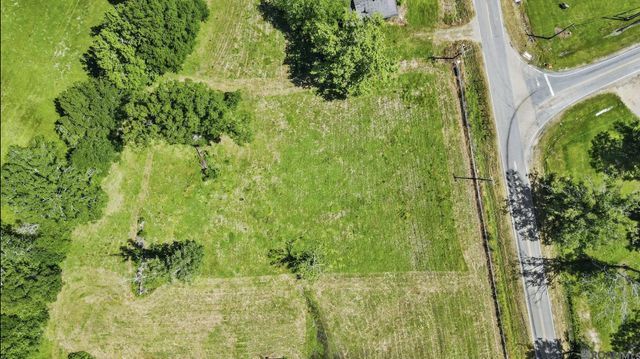 12025 Blackwater Rd, Central, LA 70714