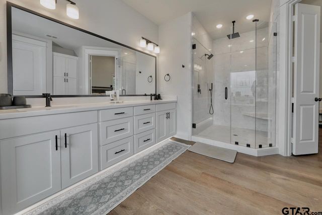 14673 Woodland Creek Dr, Tyler, TX 75706