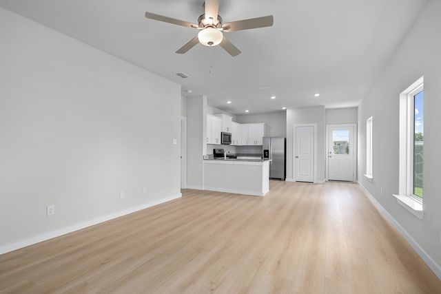 300 Hay Field Drive, Blue Ridge, TX 75424