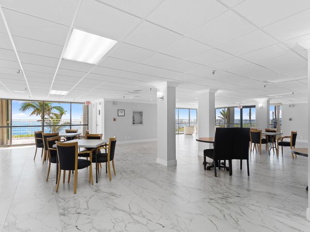 3221 S Ocean Boulevard 302, Highland Beach, FL 33487