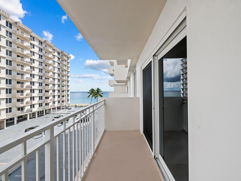 Image 2 of property listing at 3221 S Ocean Boulevard 302, Highland Beach, FL 33487