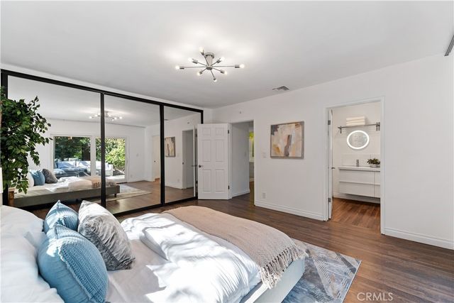 22540 Cass Avenue, Woodland Hills, CA 91364