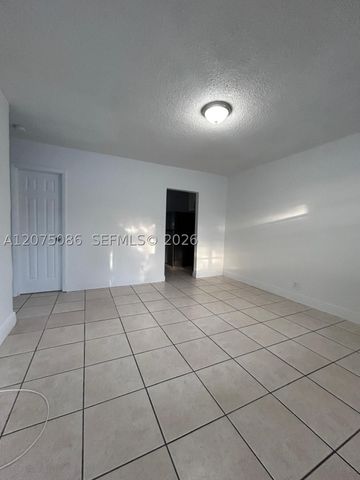 5727 Fletcher St B, Hollywood, FL 33023
