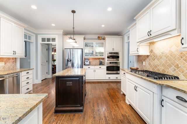 524 Summer Harvest Court, Cary, NC 27519