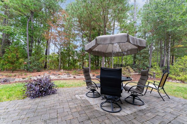 524 Summer Harvest Court, Cary, NC 27519