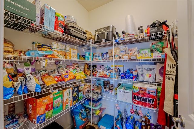 149 Irongate Drive, Englewood, OH 45322