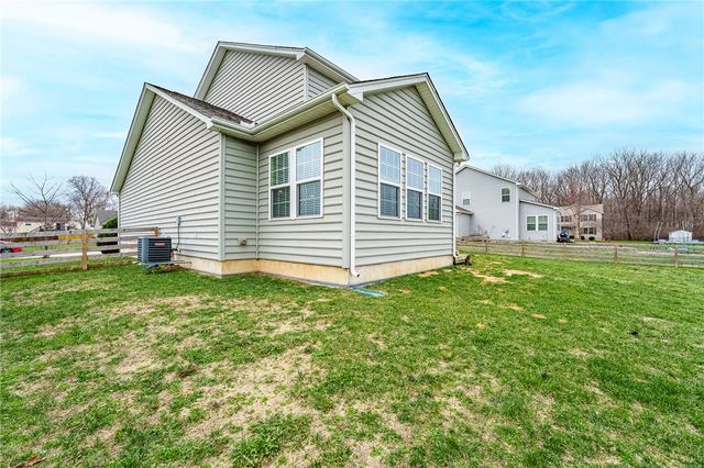 149 Irongate Drive, Englewood, OH 45322