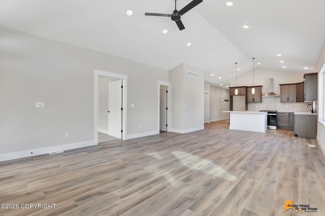 8875 Chalk Hill Loop, Anchorage, AK 99502