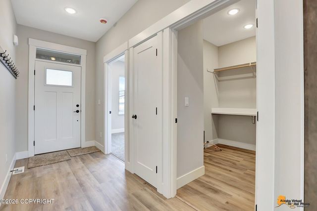 8875 Chalk Hill Loop, Anchorage, AK 99502