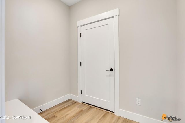 8875 Chalk Hill Loop, Anchorage, AK 99502