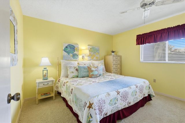 437 CERROMAR LANE 522, Venice, FL 34293