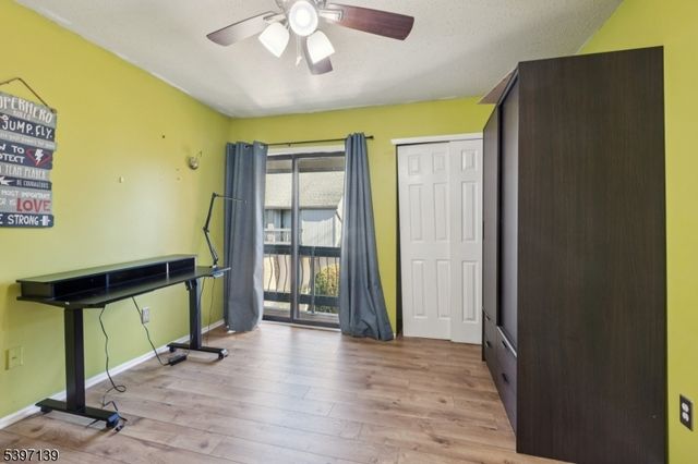 32 Magnolia Ct, South Brunswick Twp., NJ 08852