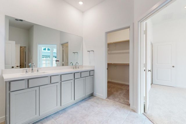 21622 Laggan Cliff Lane, Cypress, TX 77433
