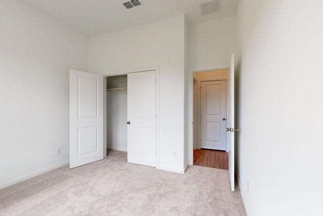 21622 Laggan Cliff Lane, Cypress, TX 77433