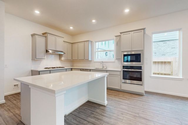 21622 Laggan Cliff Lane, Cypress, TX 77433