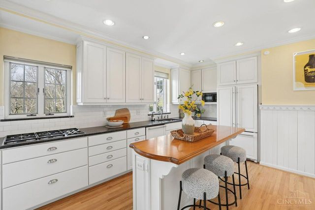 6721 Bennett Road, Anderson Twp, OH 45230