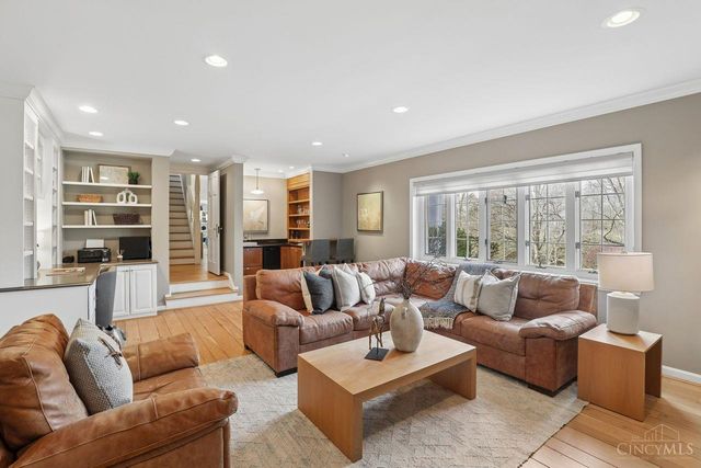 6721 Bennett Road, Anderson Twp, OH 45230