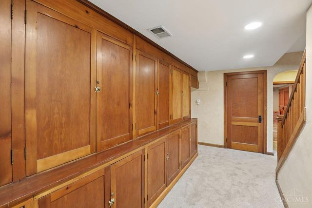 6721 Bennett Road, Anderson Twp, OH 45230