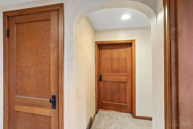 6721 Bennett Road, Anderson Twp, OH 45230