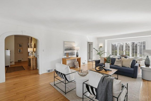 6721 Bennett Road, Anderson Twp, OH 45230