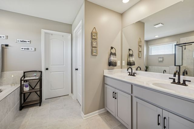 107 Pekka Dr, Lebanon, TN 37087
