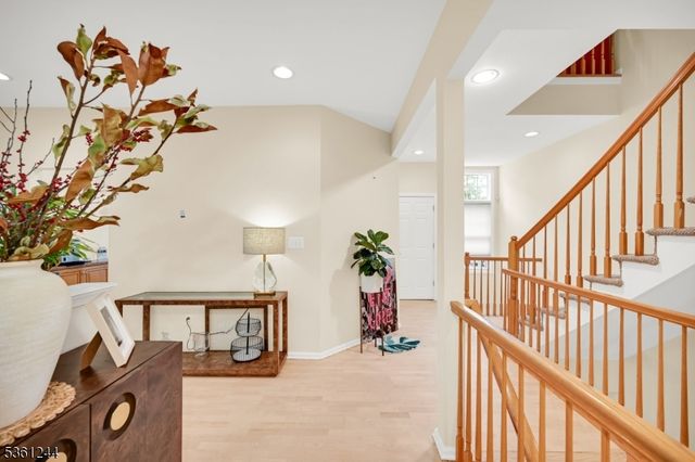 717 Regal Blvd, Livingston Twp., NJ 07039