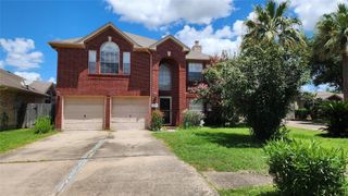 15114 Kingsbridge Way, Houston, TX 77083