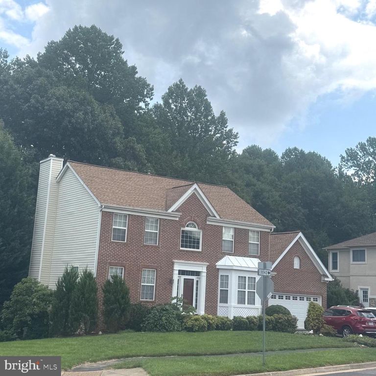 15111 SNAPPER CT, Woodbridge, VA 22193