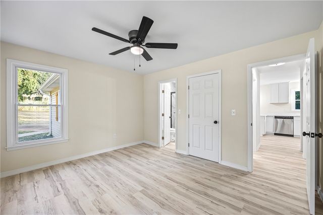 323 Lake Forest Circle, Anderson, SC 29625