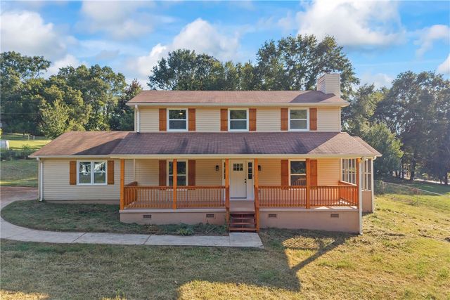 323 Lake Forest Circle, Anderson, SC 29625