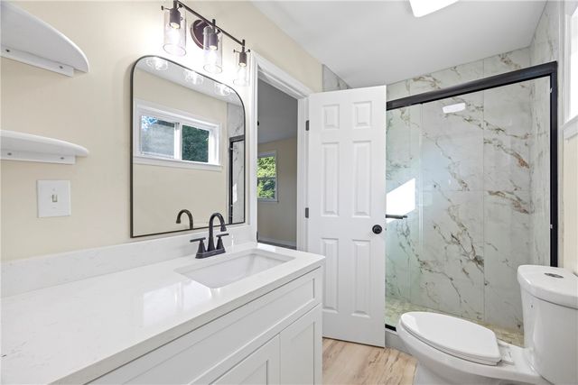 323 Lake Forest Circle, Anderson, SC 29625